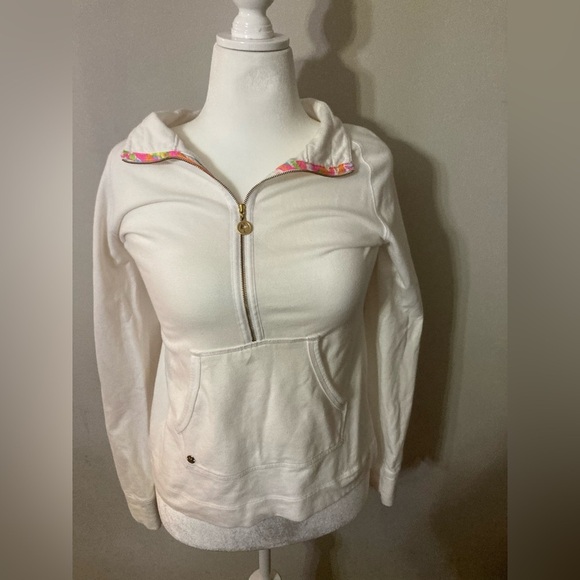 Lilly Pulitzer Tops - Lilly Pulitzer half zip white lightweight sweatshirt in size medium. EUC